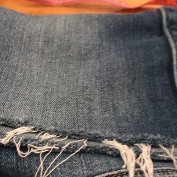 Abercrombie & Fitch Mini Frayed Hem Snaps Skirt  Size 29 - Picture 9 of 9